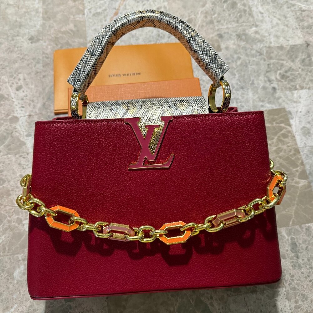 STUNNING Top Handle Fashion Bag with Crossbody Strap! SHOWSTOPPER!!